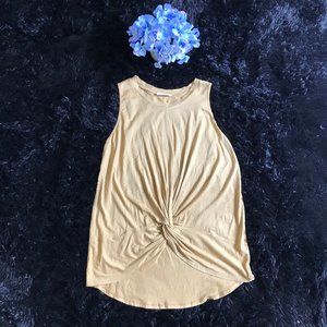 Layered Knotted Twist Top Gold